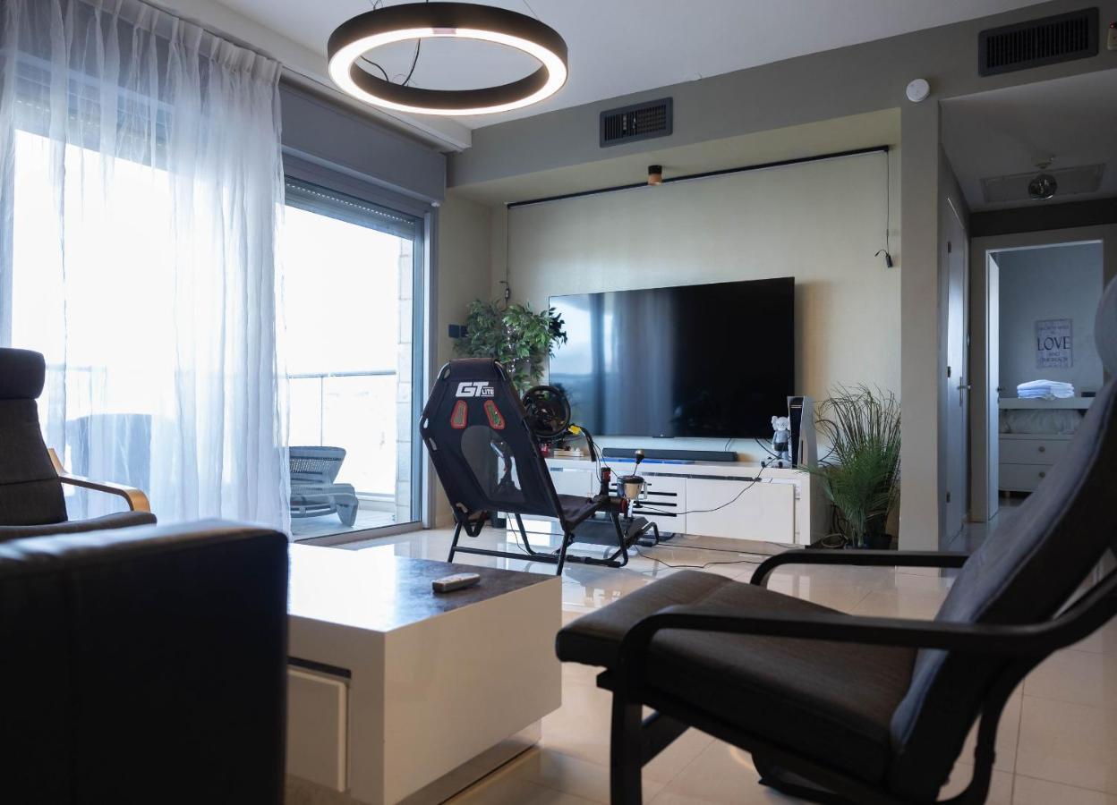 Fisharent Luxury Royal Park Suites Eilat Exterior foto